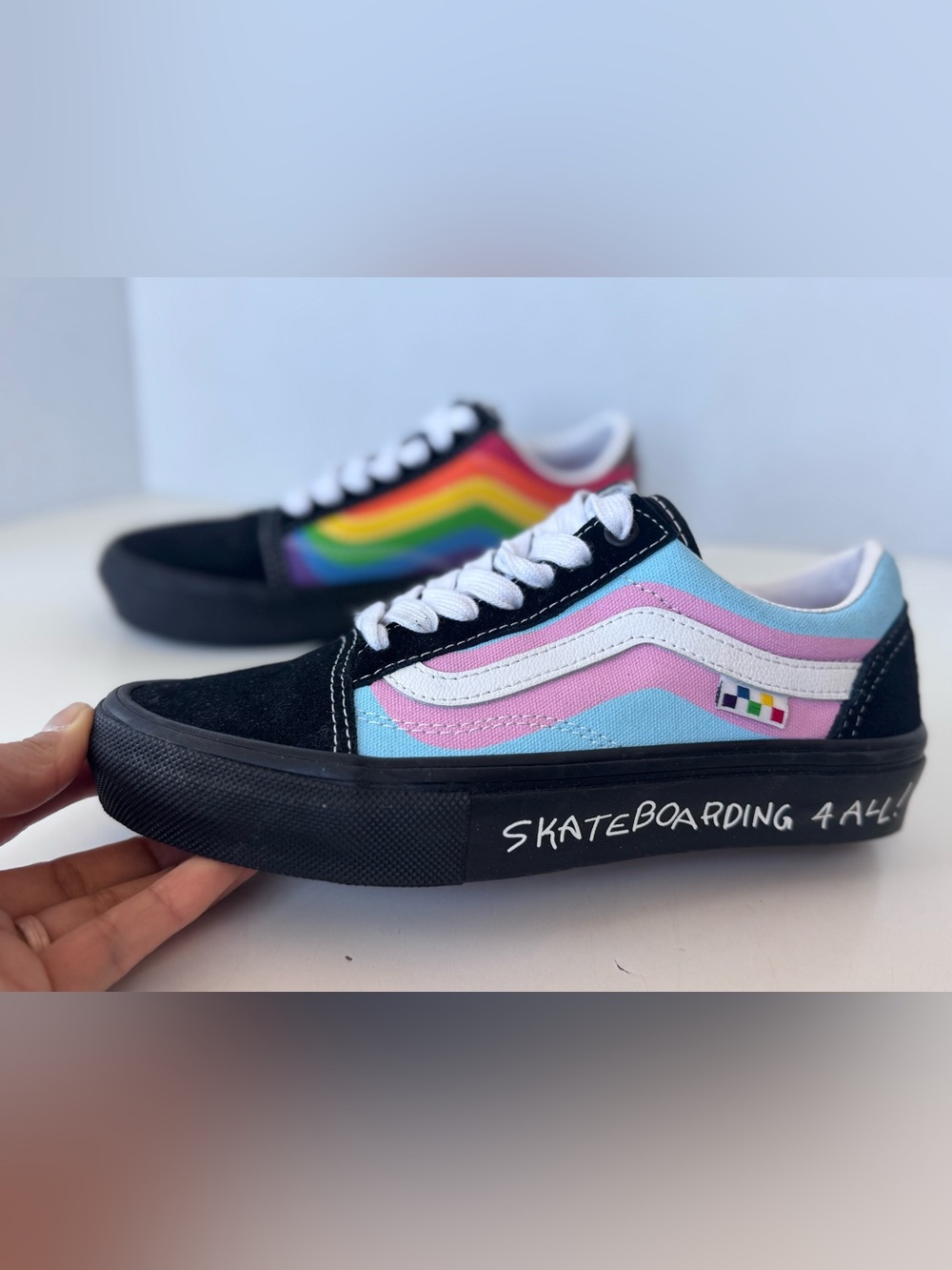 VANS Old Skool Skate Pride Multicolor Lace Up Sneaker Shoes Men’s Size 5 - Picture 2 of 10